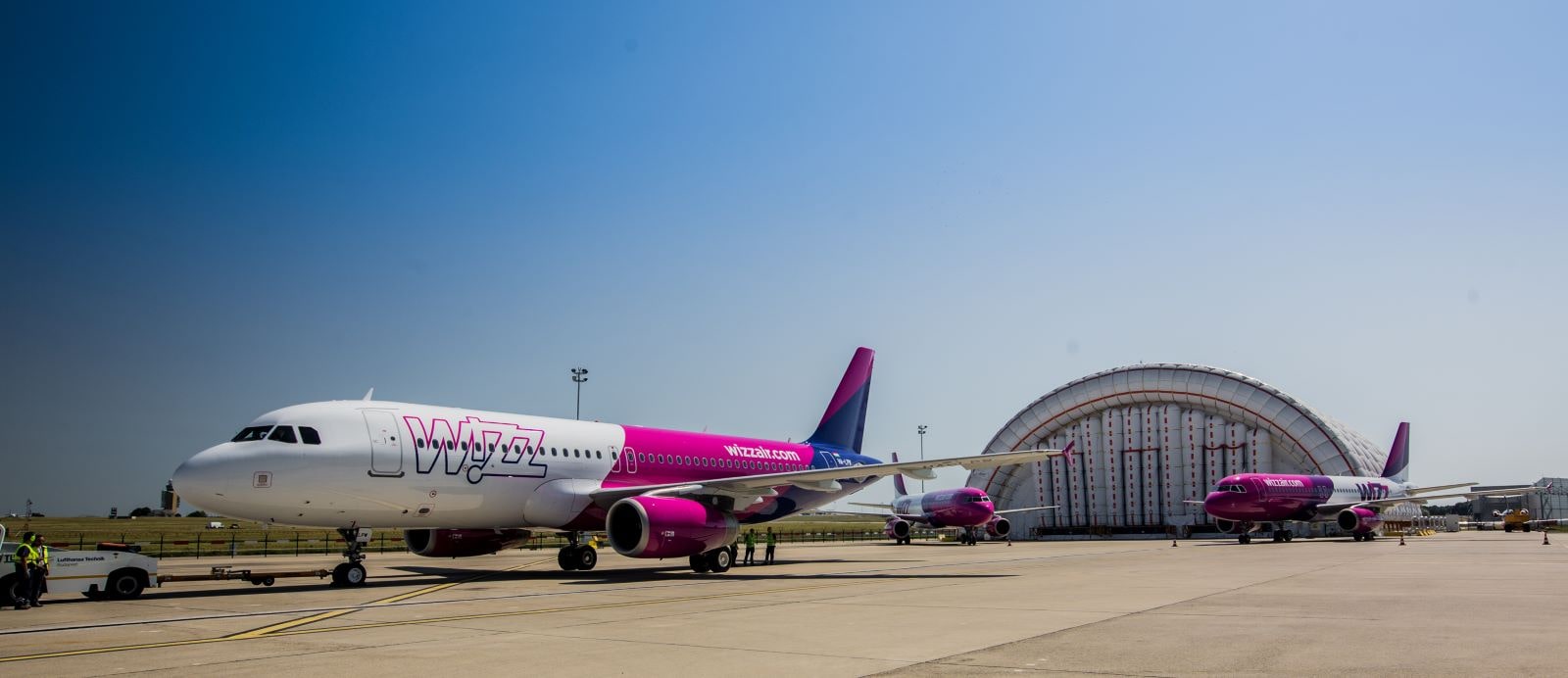 FL-Technics-wheels-and-brakes-team-secures-new-contract-with-Wizz-Air1