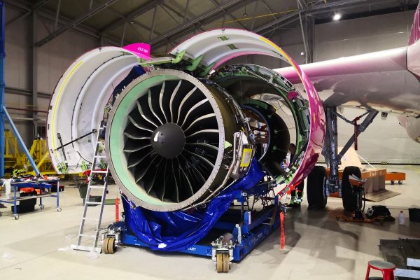FL_Technics_Line_Maintenance