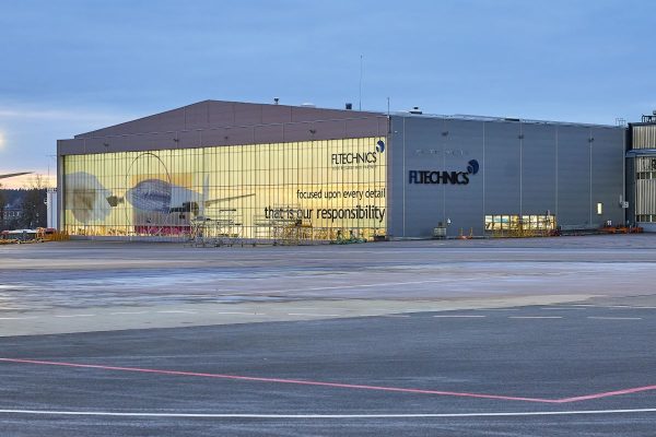 fl technics aircraft maintenance hangaar