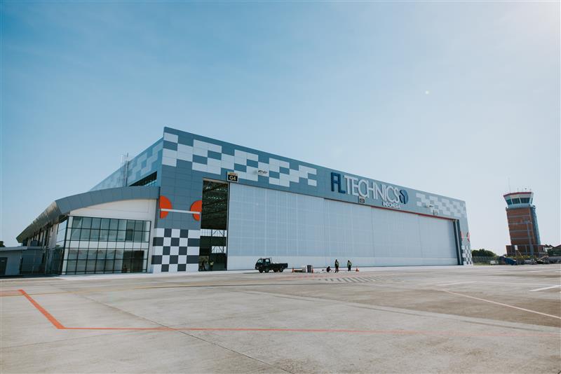 FL-Technics-Bali-hangar